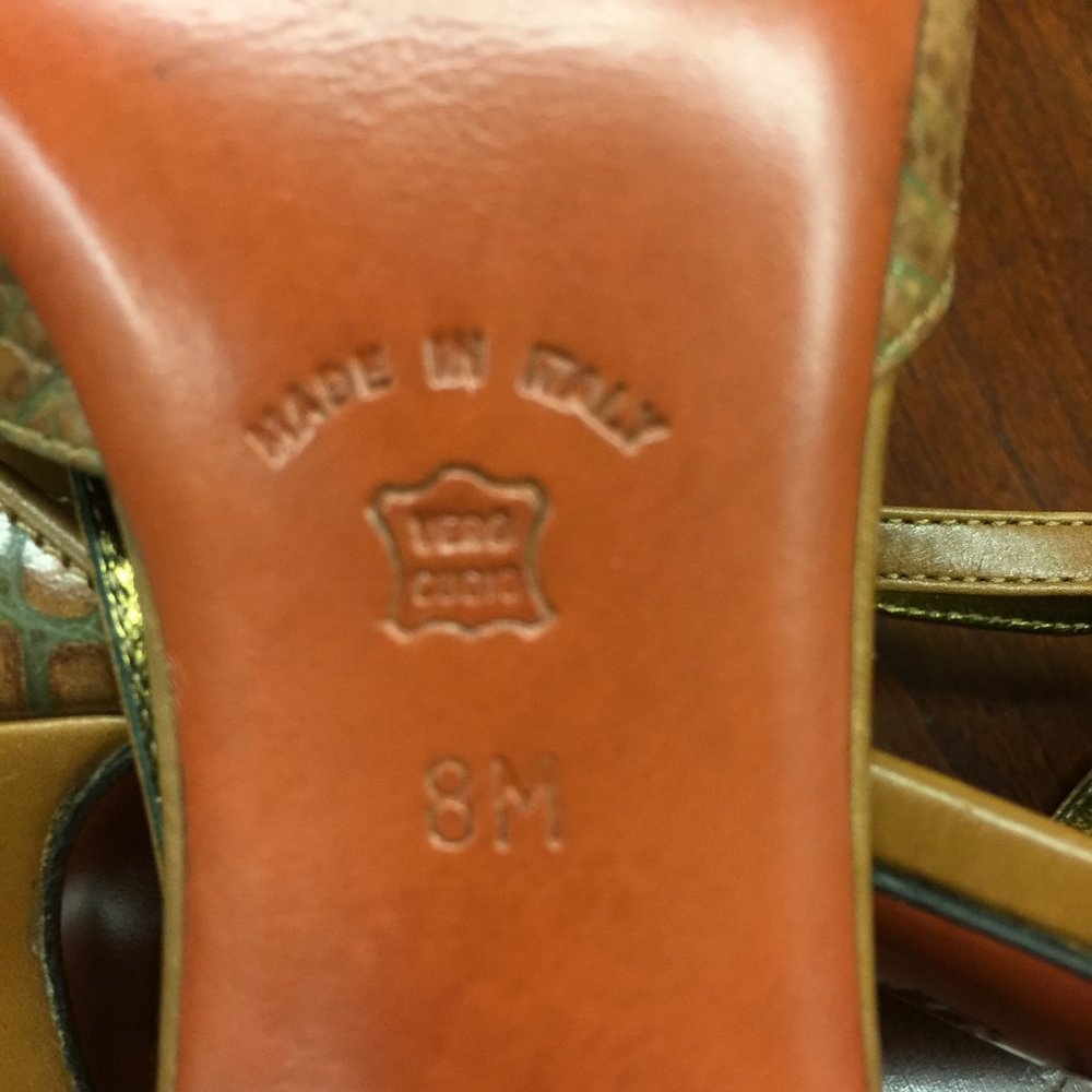 Donald J Pliner "Couture"  Ladies Shoes  Pre-owned - Picture 7 of 7